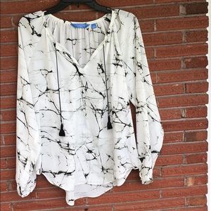 Simply Vera Blouse